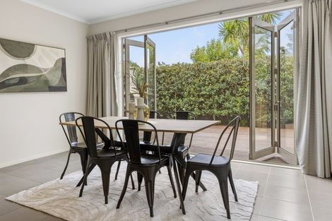 Photo of property in 2/745 Acacia Bay Road, Acacia Bay, Taupo, 3330