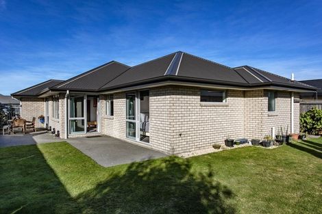 Photo of property in 23 Brockelbank Drive, Kaiapoi, 7630