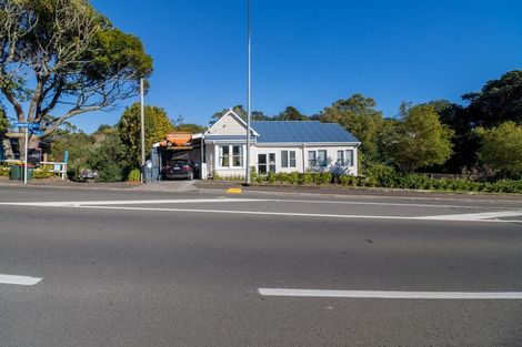Photo of property in 28 Carrington Street, New Plymouth, 4310