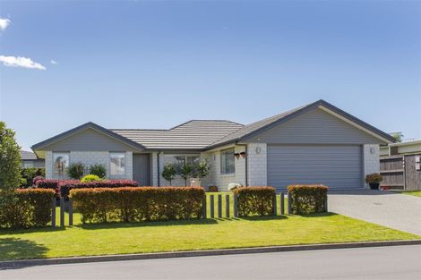 Photo of property in 10 Montia Close, Papamoa Beach, Papamoa, 3118