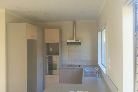 Photo of property in 12 Orbit Place, Flat Bush, Auckland, 2019