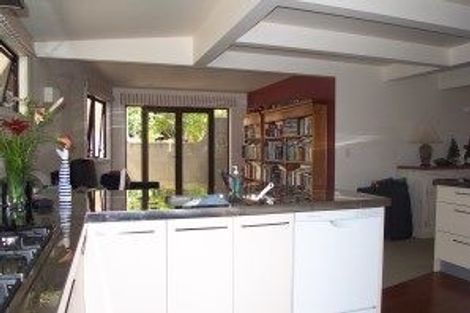 Photo of property in 3 Sarah Way, Crofton Downs, Wellington, 6035