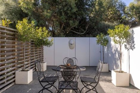 Photo of property in 3 Eagle Place, Martinborough, 5711