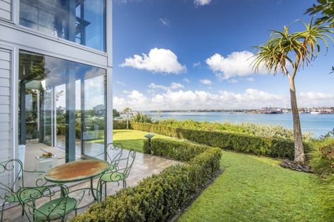 Photo of property in 59a Stanley Point Road, Stanley Point, Auckland, 0624