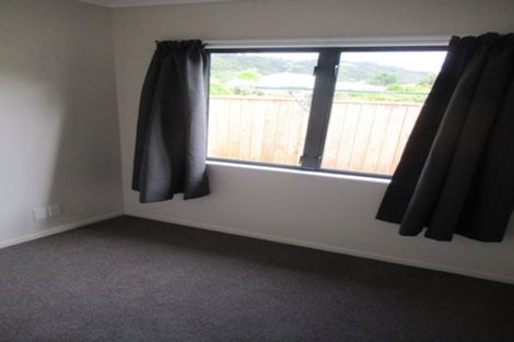 Photo of property in 41 Mary Huse Grove, Manor Park, Lower Hutt, 5019