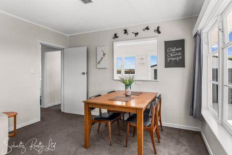 Photo of property in 20 Bickerstaffe Road, Maungaturoto, 0520