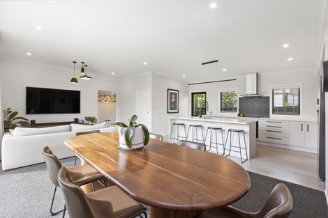 Photo of property in 44 Cambrae Road, Raglan, 3225