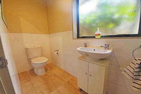 Photo of property in 106 Alfriston Road, Manurewa, Auckland, 2105