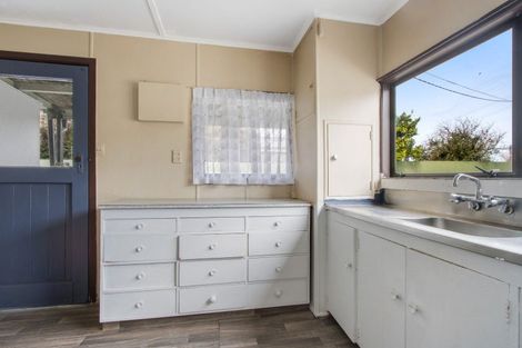 Photo of property in 16 Levley Lane, Katikati, 3129