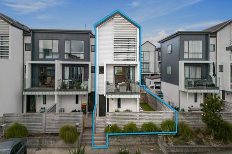 Photo of property in 9 Glenae Lane, Hobsonville, Auckland, 0618