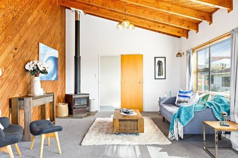 Photo of property in 4 Rawhiti Place, Snells Beach, 0920