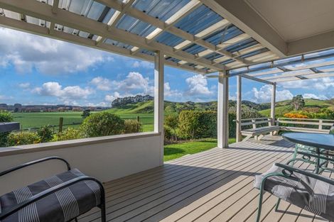 Photo of property in 165 Range Road, Woodville, 4997