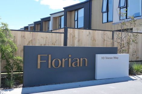 Photo of property in 27/10 Trieste Way, Paraparaumu, 5032