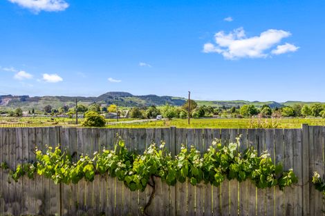 Photo of property in 48 Lee Road, Hannahs Bay, Rotorua, 3010