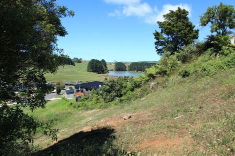 Photo of property in 33 Main Road, Raglan, 3225