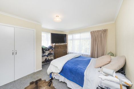 Photo of property in 18 Marshall Road, Hunterville, 4730