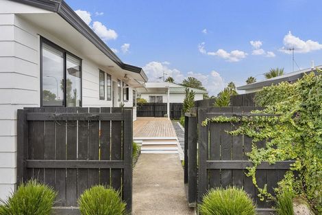 Photo of property in 26b Doncaster Drive, Papamoa Beach, Papamoa, 3118