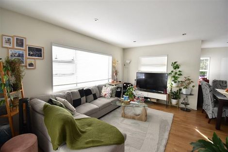 Photo of property in 704b Manukau Road, Royal Oak, Auckland, 1023