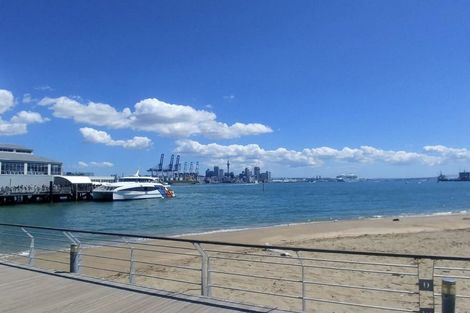 Photo of property in 4/64 Victoria Road, Devonport, Auckland, 0624