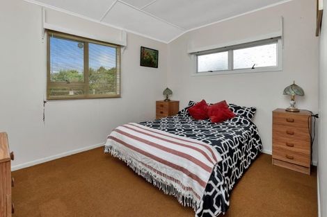 Photo of property in 282 One Tree Point Road, One Tree Point, 0118