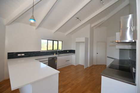 Photo of property in 45 Brick Bay Drive, Sandspit, Warkworth, 0982