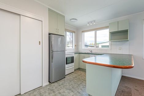 Photo of property in 18 Acacia Street, Kelvin Grove, Palmerston North, 4414
