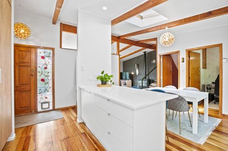 Photo of property in 62 Clawton Street, Westown, New Plymouth, 4310