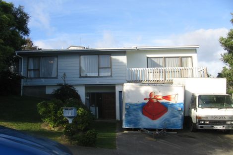 Photo of property in 18 Mercury Way, Whitby, Porirua, 5024