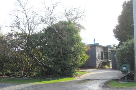 Photo of property in 48 Grange Street, Winton, 9720