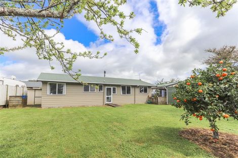 Photo of property in 13 Tawari Street, Inglewood, 4330