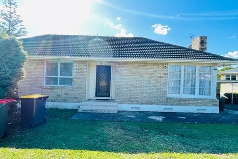 Photo of property in 1 Buller Crescent, Manurewa, Auckland, 2102
