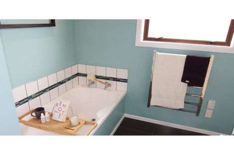 Photo of property in 35 John Street, Otatara, Invercargill, 9879