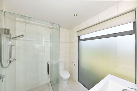 Photo of property in 27 Strowan Road, Strowan, Christchurch, 8052