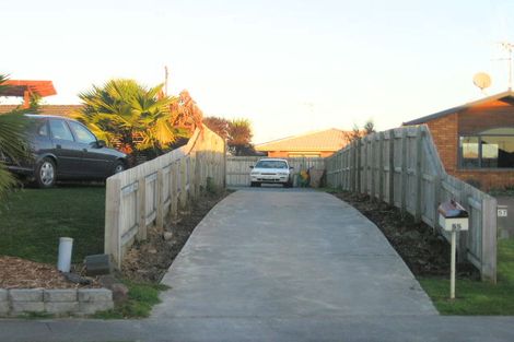 Photo of property in 55 Diomede Glade, Flagstaff, Hamilton, 3210