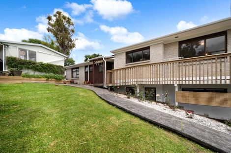 Photo of property in 1069 Scenic Drive North, Swanson, Auckland, 0816