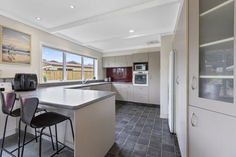 Photo of property in 296b Mangorei Road, Merrilands, New Plymouth, 4312