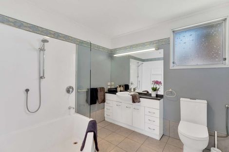 Photo of property in 114 The Circle, Manly, Whangaparaoa, 0930