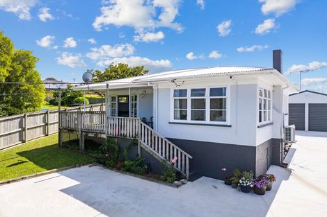 Photo of property in 20 Bickerstaffe Road, Maungaturoto, 0520