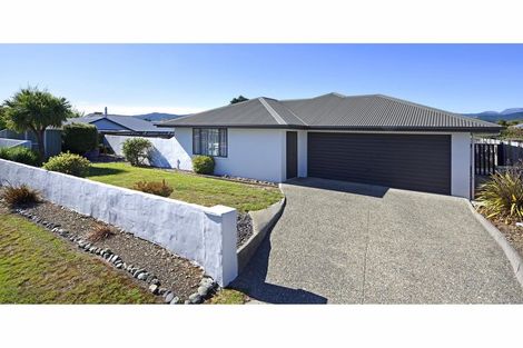 Photo of property in 70 Starveall Street, Brightwater, 7022