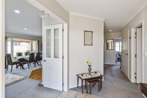 Photo of property in 84 Regent Drive, Paraparaumu Beach, Paraparaumu, 5032