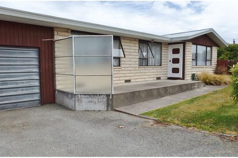 Photo of property in 3/92 Avenue Road, West End, Timaru, 7910