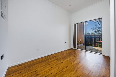 Photo of property in 4/25 Griffen Park Road, Mount Roskill, Auckland, 1041