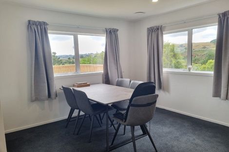 Photo of property in 7a Suffolk Place, Cannons Creek, Porirua, 5024