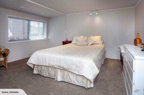 Photo of property in 115 Oratia Place, Onemana, Whangamata, 3691