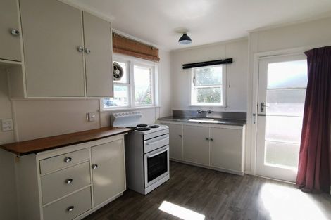 Photo of property in 3/1032 Fergusson Drive, Clouston Park, Upper Hutt, 5018