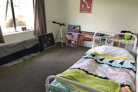 Photo of property in 3 Fred White Drive, Kumeu, 0810