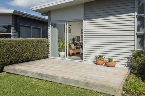 Photo of property in 47/147 Hamurana Road, Omokoroa, 3114