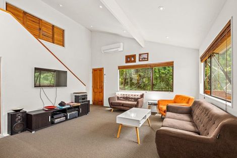 Photo of property in 2/24 Wisteria Way, Mairangi Bay, Auckland, 0630