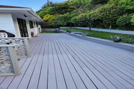 Photo of property in 16 Saint Aidans Way, Tawa, Wellington, 5028