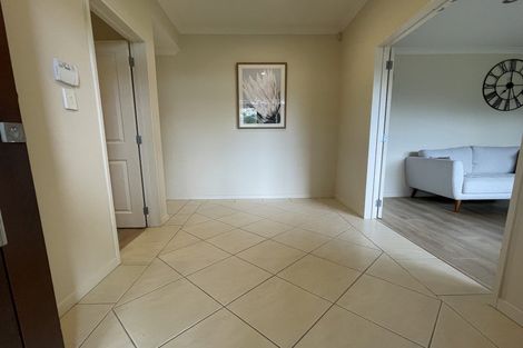Photo of property in 19 Dressage Lane, Greenhithe, Auckland, 0632